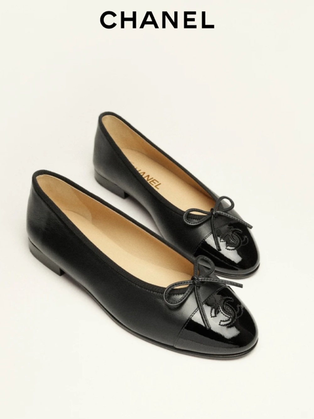 CHANEL 🩰🎀🖤 Lambskin and Patent Calfskin Black Leather Ballet Flats 🥿